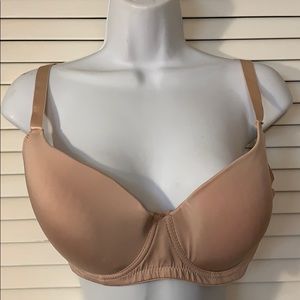 Delta Burke Bra